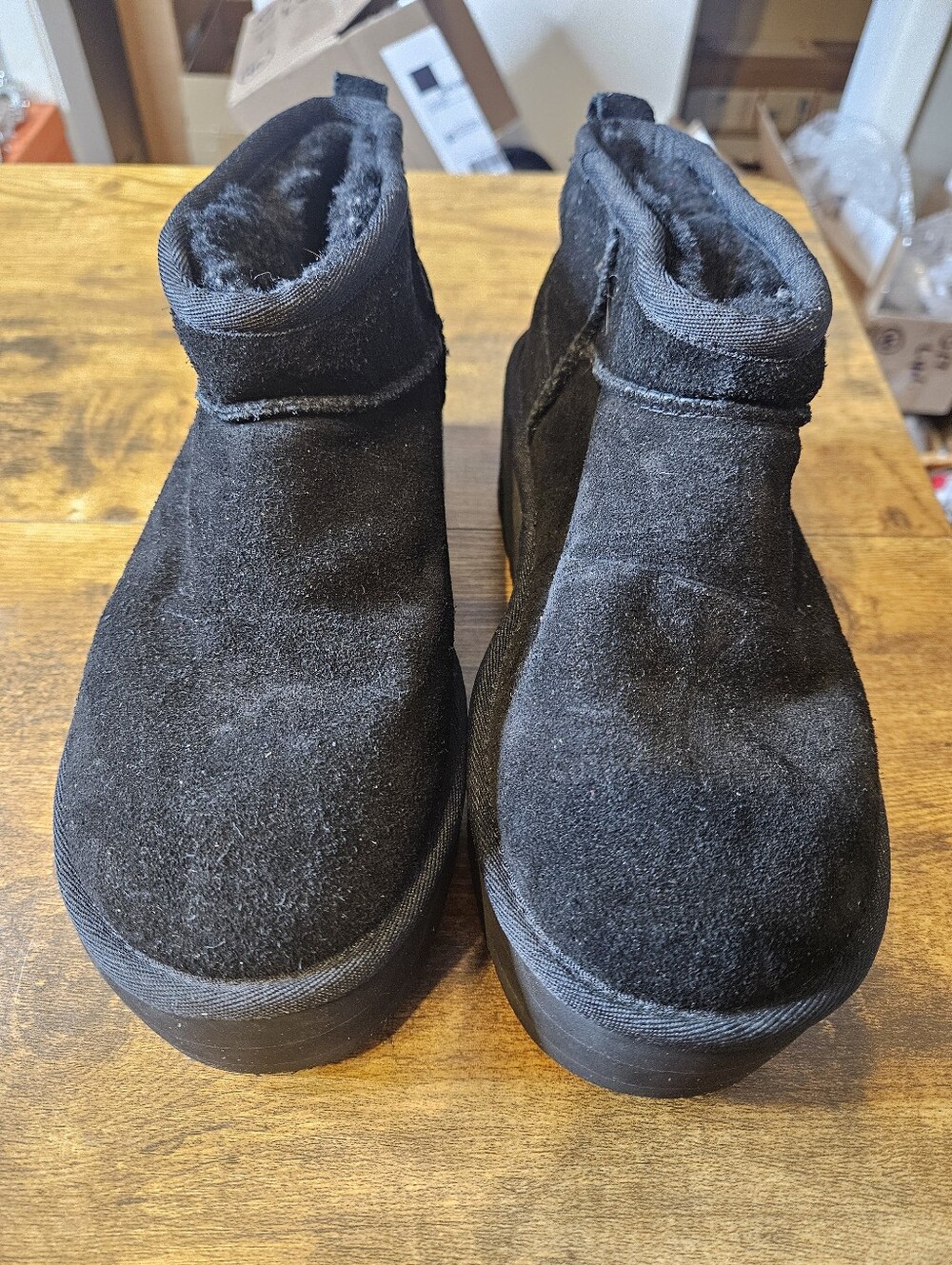 Ugg Classic Ultra Mini Platform Suede Booties Black Womens Size 7 1135092 No Box